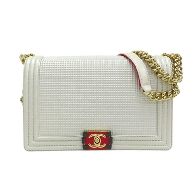 Bolso de hombro Chanel Boy Cube con solapa blanco rojo cuero en relieve A92193 Foto 1 de 4