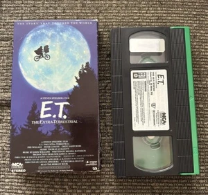 E.T. The Extra-Terrestrial VHS 1988 MCA RARE Green Tab Buy2Get1Free - Picture 1 of 7