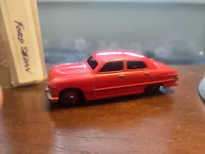 Made in England Dinky Toys 1949 Ford Sedan #139a GREAT ORIGINAL - Picture 1 of 12