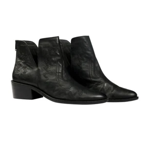 Ladies Myra Bag Basic Booties S-2982 Size 6 New W/Tag/Bag/Box - Picture 1 of 21