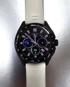 Montre connectée TAG Heuer calibre connecté E4 Golf Edition 42 mm SBR8080.EB0284 - Photo 1 sur 23