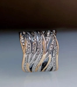 Anello con strass donna brillantini colore argento e oro intrecciato femminile - Foto 1 di 2
