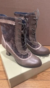 L'Artiste Spring Step Women’s Bewitch Floral Olive Boots Heels  Size 6.5-7 - Picture 1 of 15