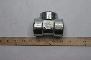 Pipe Tee Stainless Steel 1-1/8" x 1-1/8" x 1-1/8" - Picture 1 of 3