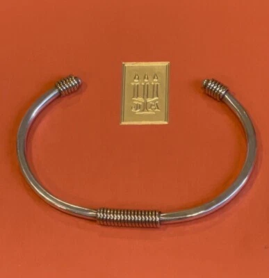 Brazalete Kalahari James Avery de plata de ley y oro amarillo de 14k Foto 1 de 4