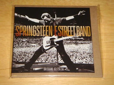 Springsteen Live BRISBANE 2/26/2014 THE WILD THE INNOCENT & THE E STREET SHUFFLE Foto 1 de 4
