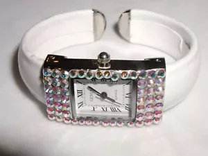 MANSCHETTENUHR ÖSTERREICHISCHES ZYSTALARMBAND KLEINER DEFEKT GROSSER PREIS REDUZIERT! - Bild 1 von 1