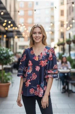 Blusa túnica azul Luvamia cuello en V acampanada manga 3/4 malla panel puños talla S Foto 1 de 4