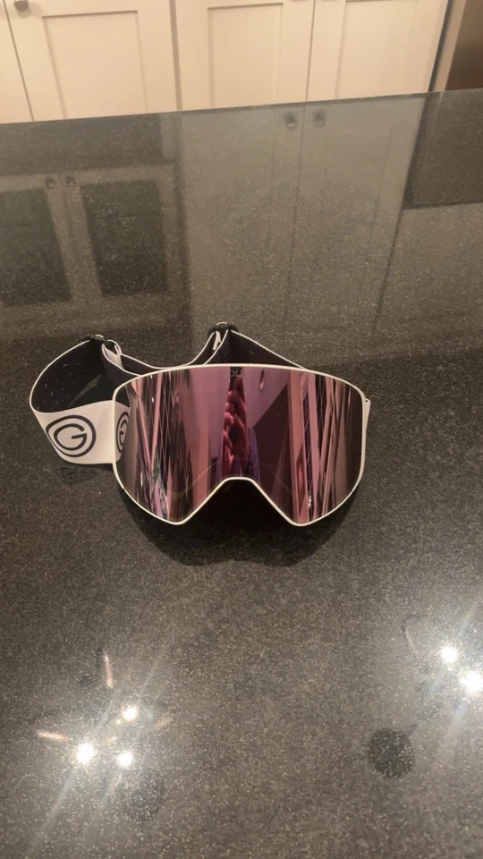 Pink Ski N' Snowboard Goggles FULLY TINTED W/ Case - Image 1 of 4