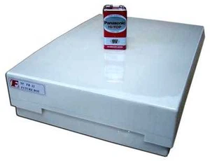 Caja frontal elegantemente curvada tamaño 164x234x(54,57) mm. [FB22] - Imagen 1 de 1