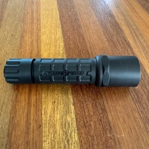 SureFire G2L-BK G2 Torcia LED 120 lumen metallo finitura opaca lunetta (nero) - Foto 1 di 4