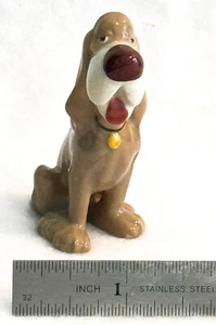Walt Disney: Lady & The Tramp "Trusty" Porzellanfigur von Wade (um 1980) - Bild 1 von 5