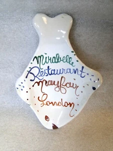 Vintage CERAMIC FISH SPOON REST Souvenir MIRABELLE RESTAURANT MAYFAIR LONDON - Picture 1 of 4