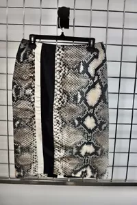PRADA Black Animal Print SKIRT SIZE 40/ 4 US ON SALE ns - Picture 1 of 8