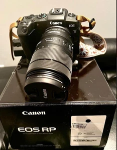 Canon EOS RP 26.2MP Mirrorless Camera - Picture 1 of 5