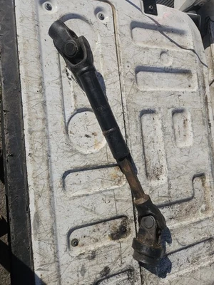 Cub Cadet 3000 Series Deck Drive Shaft 3100 3225 3240 3235 3206 3204 3205... - Image 1 of 3