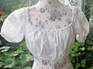 Krüger Madl Dirndlbluse Gr. 44 Offwhite Damen Bluse Trachtenbluse Tracht Dirndl - Bild 1 von 3