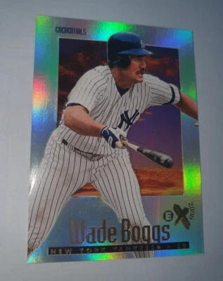 SkyBox E-X2000 1997 credenciales Wade Boggs Yankees Salón de la fama SP raro 295/299 Foto 1 de 4