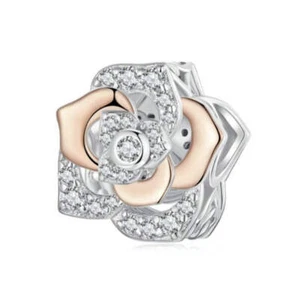 S925 Silver & Rose Gold Blooming Sparkling Rose Heart Charm by YOUnique Designs - Bild 1 von 2