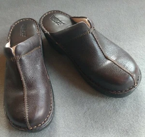 Born Handcrafted Footwear Women's Leather  Clog Mule Shoes Size 8 MW Slip On  - Picture 1 of 12