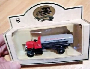 Vtg CHEVRON COMMEMORATIVE Model DIE-CAST Zerolene Chain Drive Tank-Truck - Picture 1 of 2