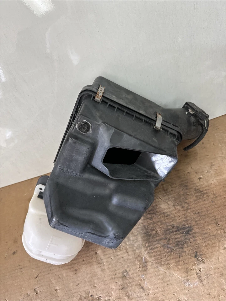 Conducto de admisión de caja de aire Subaru Legacy & Outback 2010 2011 2012 2013 2014 3,6 R OEM Foto 1 de 4