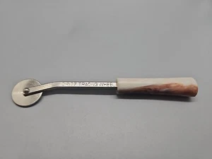 1 VINTAGE Sewing DRITZ TRACING WHEEL Bakelite Handle  Tool Sew Knitting - Picture 1 of 2