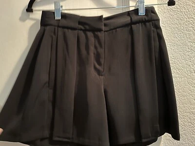 Pantalones cortos Jennifer Lopez.  Mujer Talla S. Pliegues Negros Elegante 4” Bolsillos entrepierna Foto 1 de 4