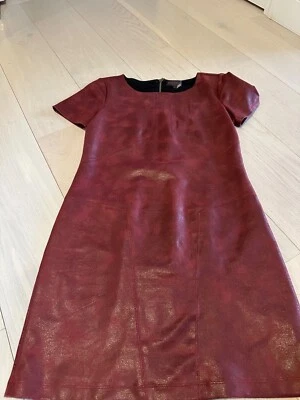 Mini vestido recto de cuero manga corta Hale Bob | Ultra gamuza. ¡Excelente estado!  Foto 1 de 4