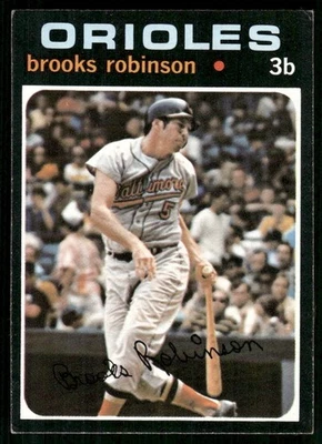 1971 Topps - Brooks Robinson #300 Set break - Image 1 of 2
