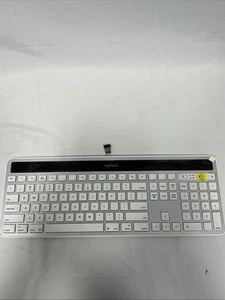 Logitech K750 (920-003472) Wireless Keyboard - Picture 1 of 5