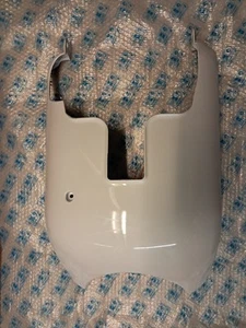 SOTTOPEDANA SPOILER GILERA STORM 50 TYPHOON 50 125 BIANCO NUOVO ORIGINALE - Imagen 1 de 8