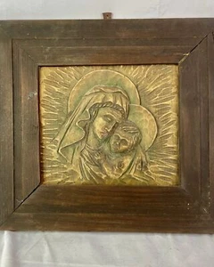 Vintage Wood Carved Retablo of Blessed Mother Mary, Baby Jesus - Picture 1 of 4