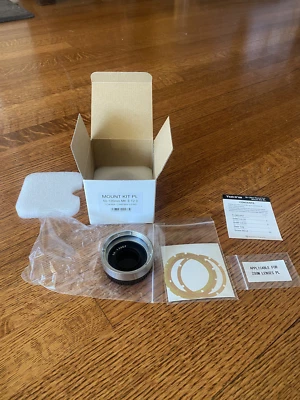 Kit de montaje de lente de cine Tokina EF 50-135 mm MK II T2.9 Foto 1 de 4