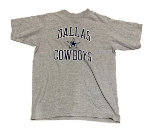 Dallas Cowboys T-Shirt — Size Youth XL (18-20) - Picture 1 of 3