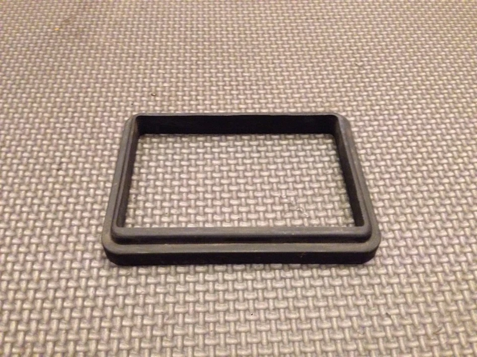 Honda XL350R 1984 velocímetro Speedo junta de panel de goma XL 350 XL350 84 Foto 1 de 1