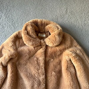H&M Jacket Girls 10 Beige Faux Fur Coat Heavyweight Winter Trendy Parka - Picture 1 of 12