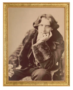 Oscar Wilde Photograph in a Aged Gold Frame - Picture 1 of 1