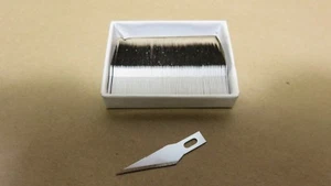 Generic X-Acto Nr. 11 Stil feine Spitze Rasierklingen-Mine 1-5/8" eine Box 100 Stck. - Bild 1 von 2