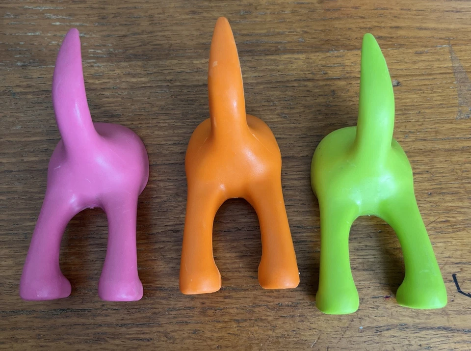 Lot Of 3 IKEA BASTIS Dog Tail Wall Hangers Hooks Leash Keys Jacket Coats Towels - Image 1 of 4