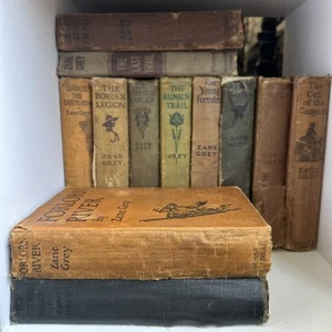 Vintage Zane Grey 12 Hardback Books Weathered & Torn Some 1st Editions - Picture 1 of 9