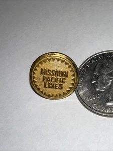 Missouri Pacific Lines Eisenbahn Uniform Knopf goldfarben 5/8" - Bild 1 von 2