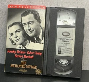 The Enchanted Cottage VHS 1995 Dorothy McGuire, Robert Young & Herbert Marshall - Picture 1 of 2