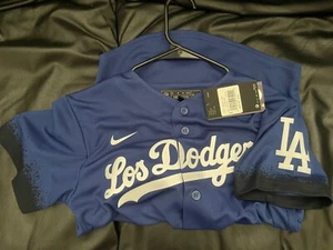 RARE NWT Nike LA Dodgers Bellinger 2021 City Connect Jersey #35 10/12 Youth Med - Picture 1 of 4