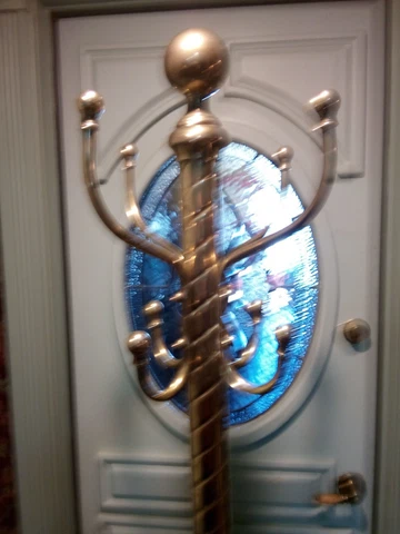 REAL BRASS VINTAGE  ANTIQUE REPRODUCTION - 4 ARM HALL TREE Cover