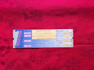 GEWALTTÄTIGE FRAUEN UNBENUTZTES TICKET VON 1989 BEACON THEATER NYC - Bild 1 von 2