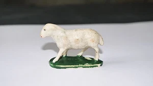 FIGURINE STARLUX FERME  MOUTON SUR SOCLE 1 ERE GÉNÉRATION - Bild 1 von 1