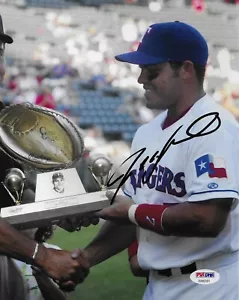 Ivan Rodriguez Texas Rangers Signed 8x10 Photo Autographed PSA/DNA COA HOF 91 - Picture 1 of 2