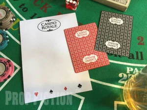 Casino Royale - Poker Spielkartenpaar & Prop Croupier Pad Seite Display Set - Bild 1 von 1