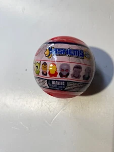Marvel Avengers Mashems Blind Ball 152 Units Job Lot - Picture 1 of 6